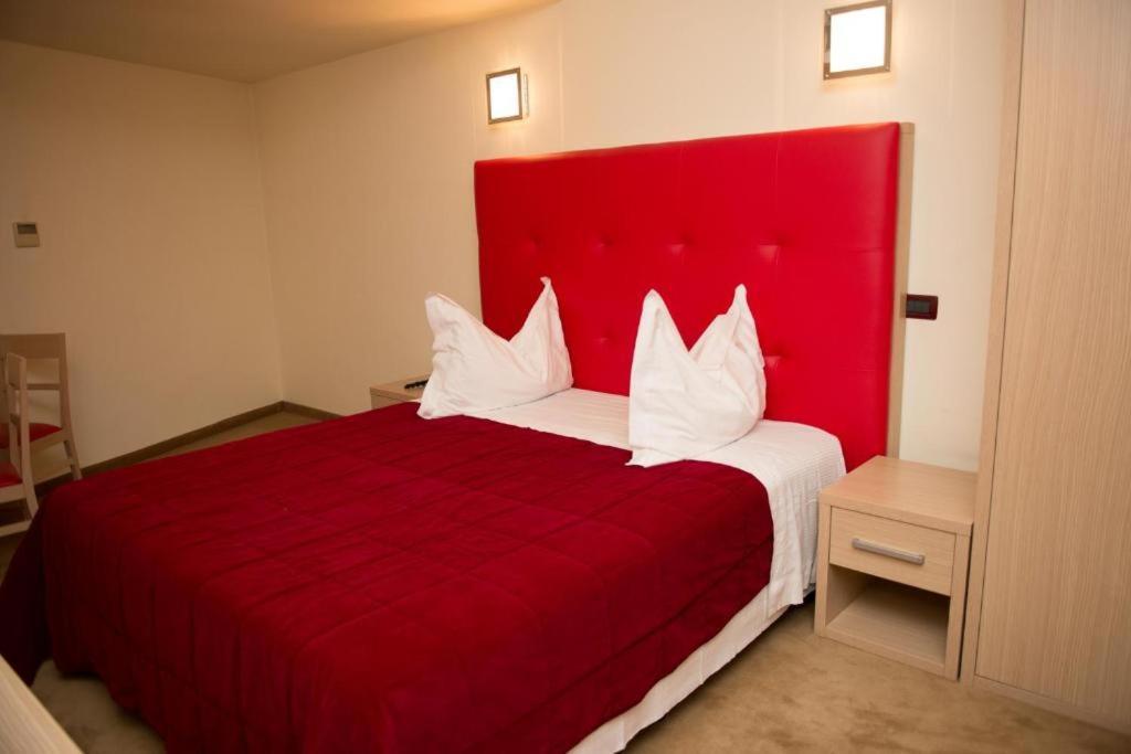 Grand Master Hotel Dej Ngoại thất bức ảnh